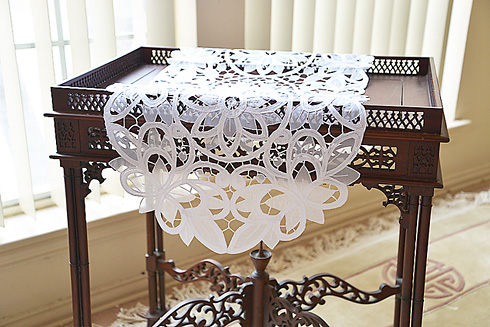 Oval Christina Butterflies Crystal Lace Table Runner 16x90 White